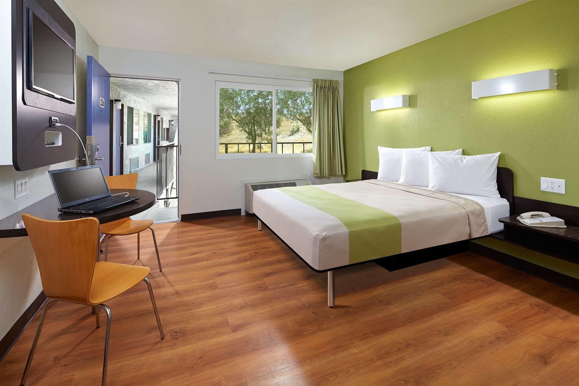 Motel 6-Redlands, CA Buitenkant foto